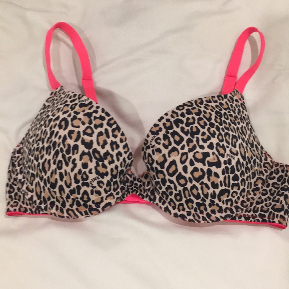 Victoria Secret Wear Everywhere Push-Up Bra